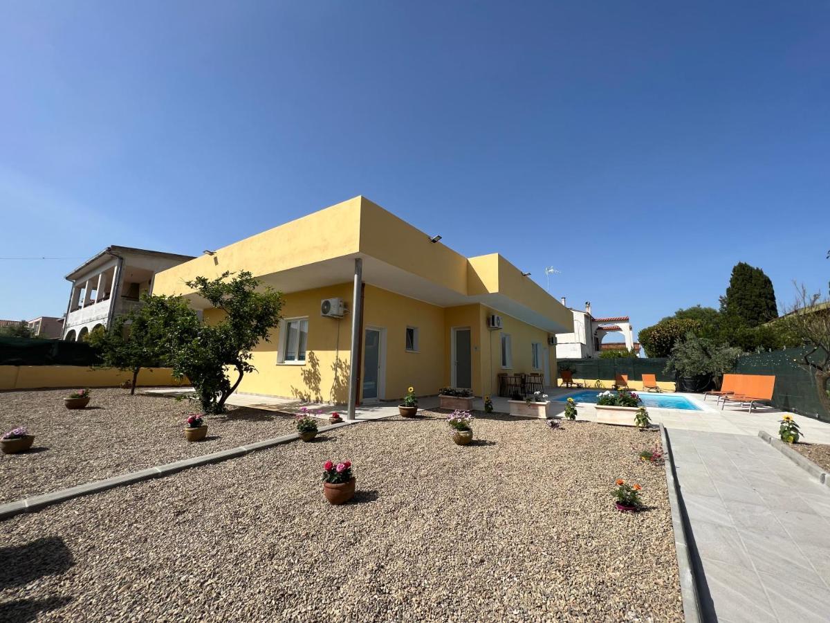Casa Vacanze Mare Fuori Capoterra Exterior foto